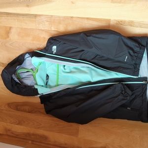 Girls M north face rain coat